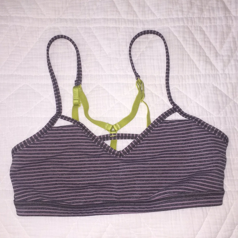 lululemon sports bra